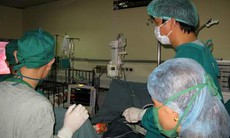 Cơ hội sống cho trẻ bị dị tật thoát vị cơ hoành bẩm sinh
